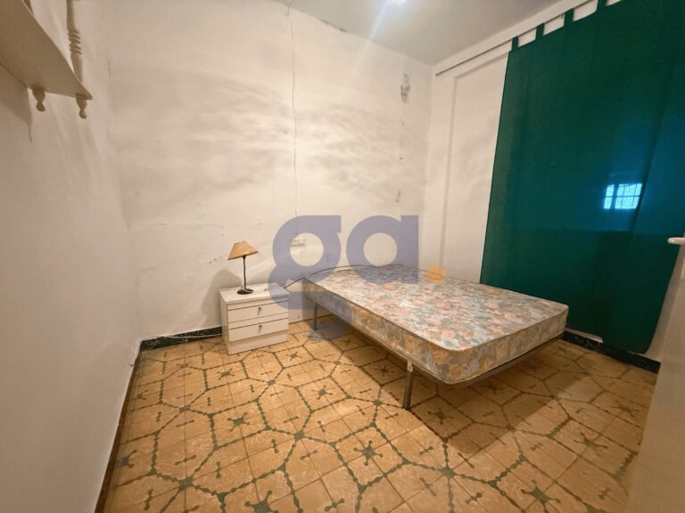 casa-de-dos-plantas-en-venta-en-la-palma-del-condado_502