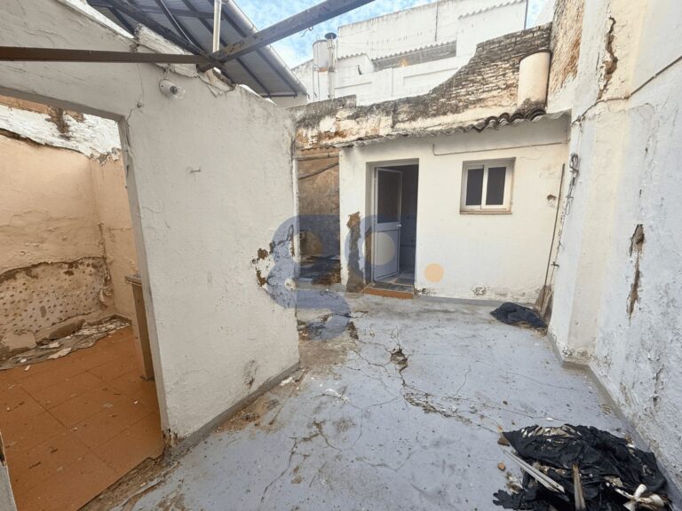 casa-reformar-venta-la-palma-del-condado_446