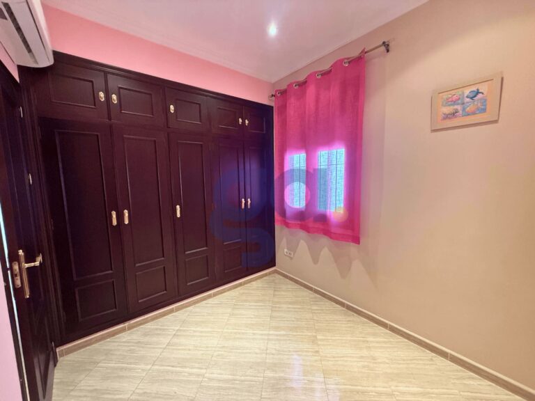 gran-casa-en-venta-en-villarrasa_grupo-afinca-inmobiliaria-huelva_423