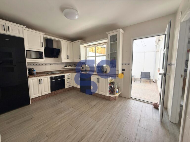 adosado-en-venta-en-la-palma-del-condado_grupo-afinca-inmobiliaria-huelva_09
