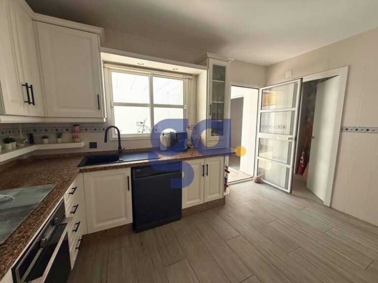 adosado-en-venta-en-la-palma-del-condado_grupo-afinca-inmobiliaria-huelva_10