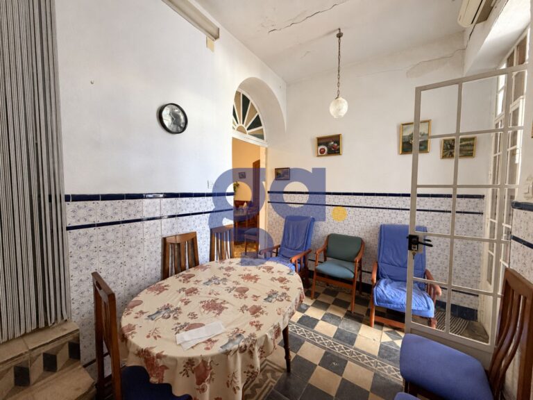 casa-en-venta-en-la-palma-del-condado_grupo-afinca_09