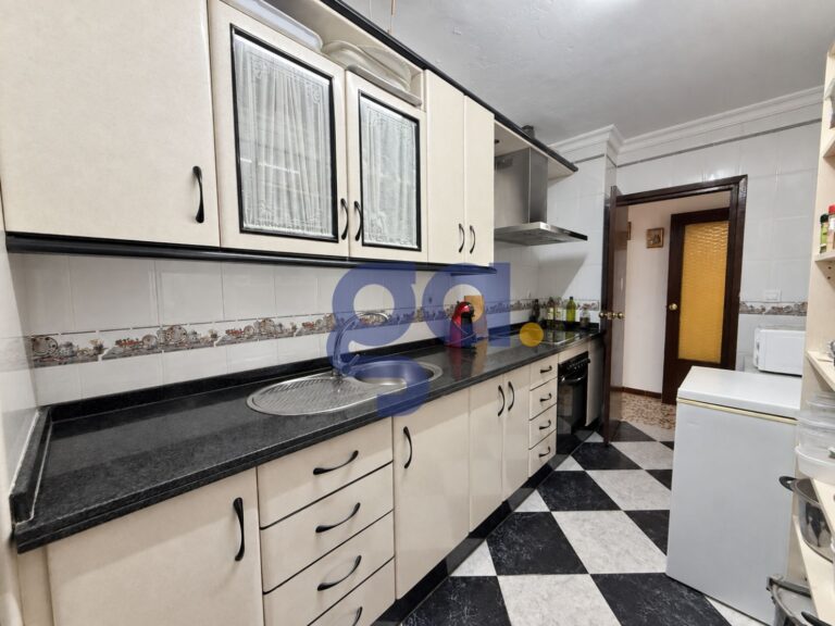 piso-en-venta-en-la-palma-del-condado-con-terraza_grupo-afinca-inmobiliaria_06