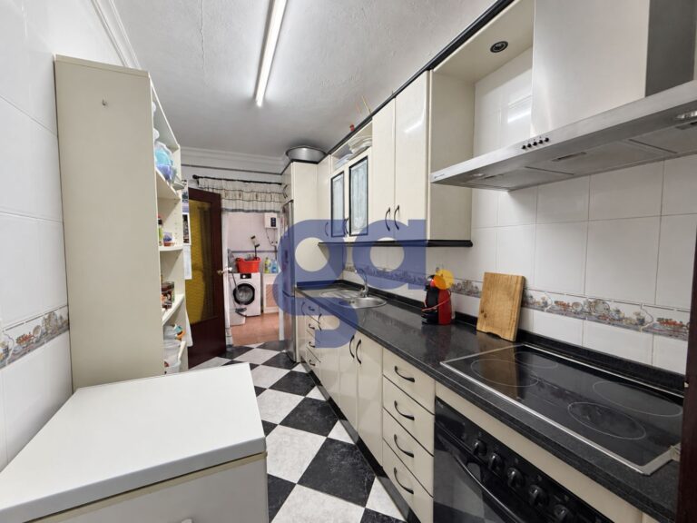 piso-en-venta-en-la-palma-del-condado-con-terraza_grupo-afinca-inmobiliaria_07
